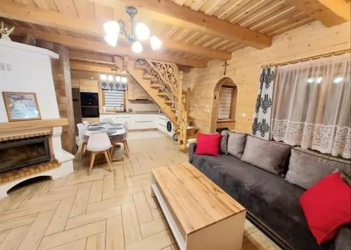 Mocarny بيت للعطل